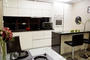 2-kitchen-2.JPG