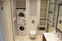 bathroom4-7.JPG